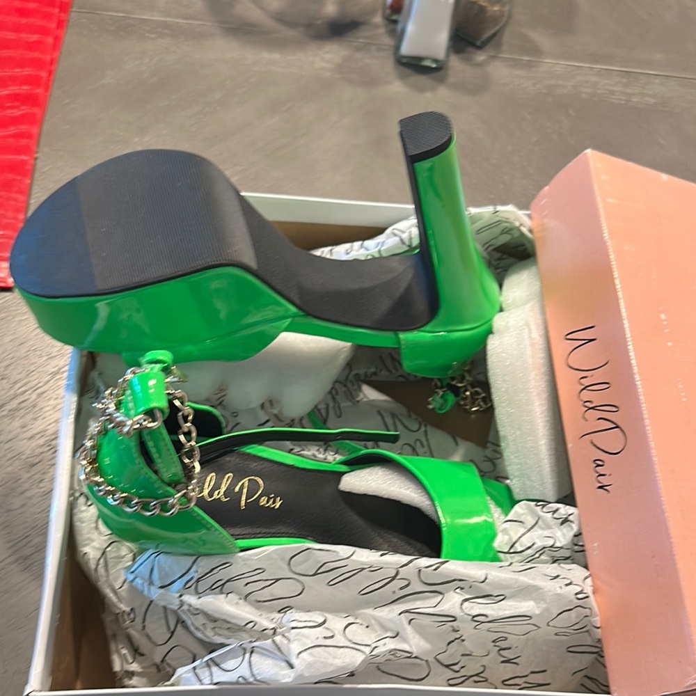 Wild Pair Green Scooter-Inspired Heels